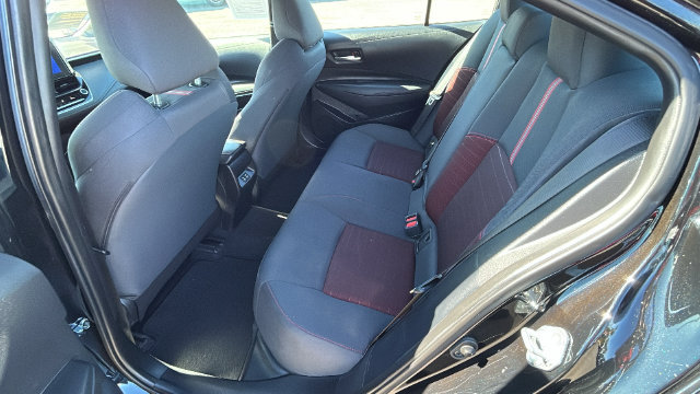 Used 2025 Toyota Corolla SE FWD image 15