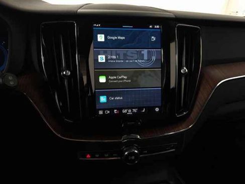 Used 2023 Volvo XC60 B5 Plus w/ Climate Package image 22