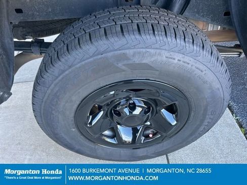 Used 2023 Toyota Tacoma SR image 11