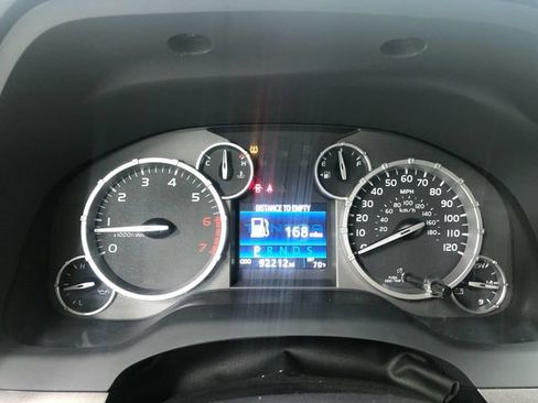 Used 2017 Toyota Tundra SR5 AWD/4WD image 17