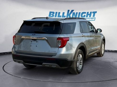 Used 2024 Ford Explorer XLT w/ Equipment Group 202A AWD/4WD image 5