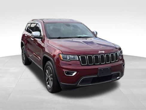 Used 2017 Jeep Grand Cherokee Limited AWD/4WD image 34
