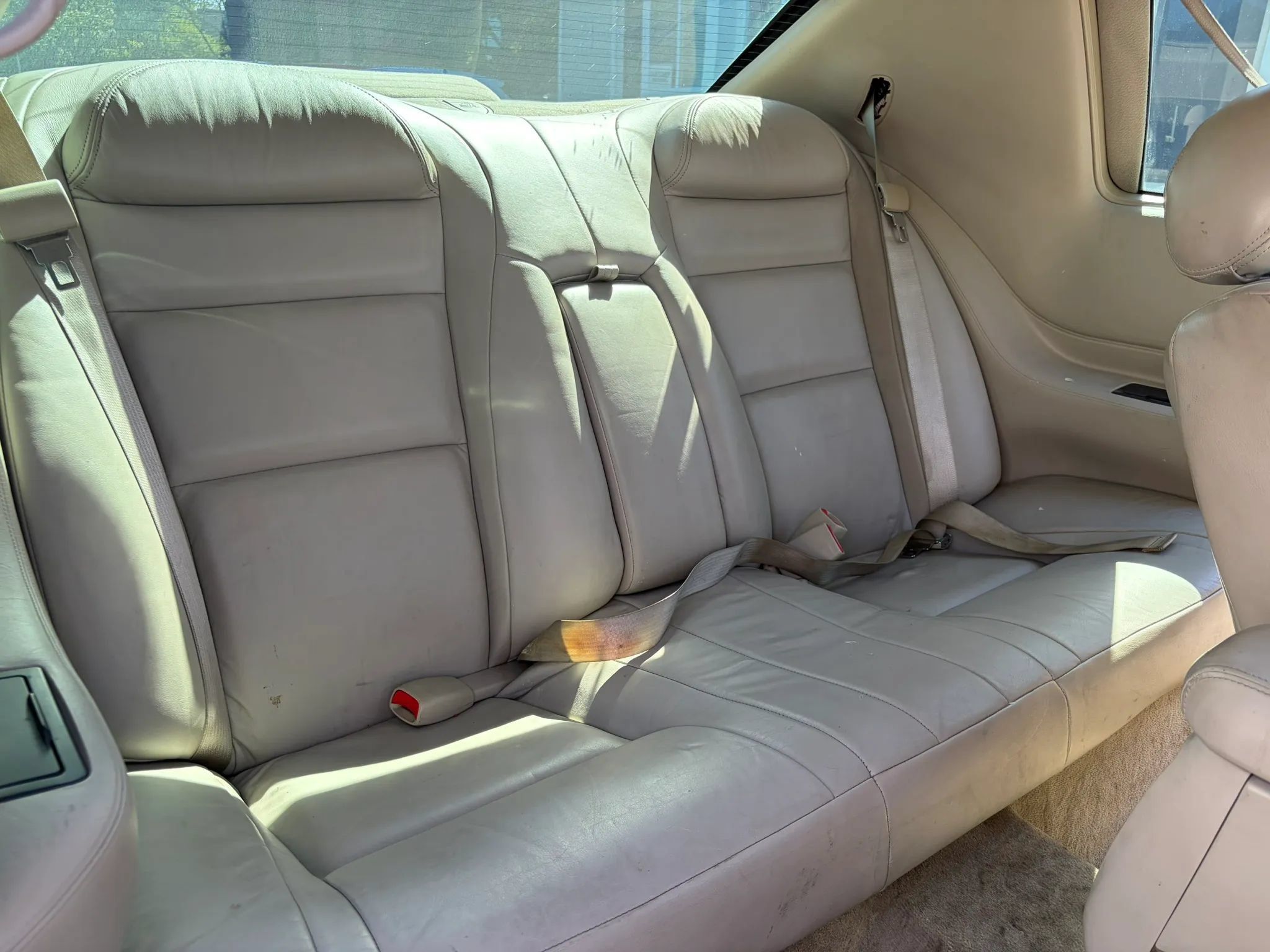 Used 2001 Cadillac Eldorado ESC w/ Comfort/Convenience Pkg FWD image 13