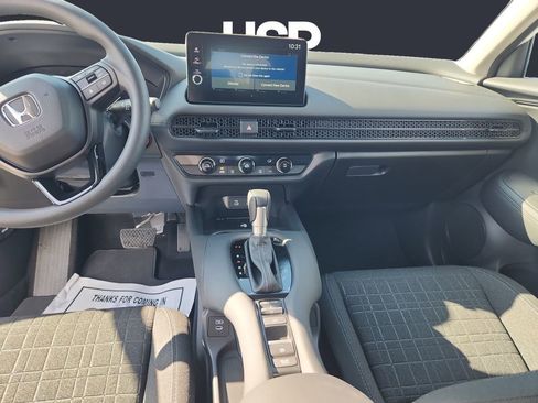 Used 2026 Honda HR-V LX image 11