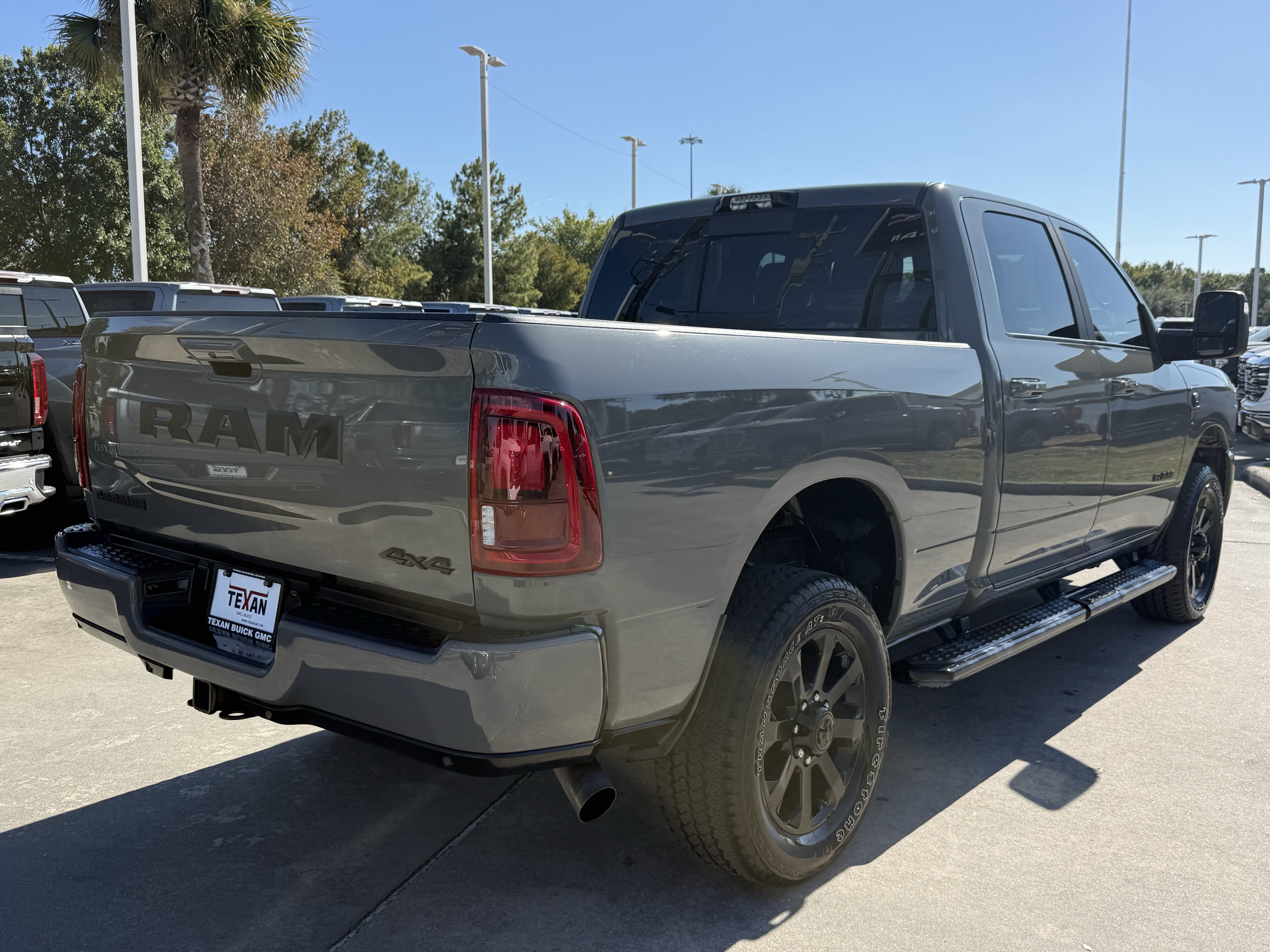 Used 2026 RAM 2500 Laramie w/ Night Edition AWD/4WD image 5