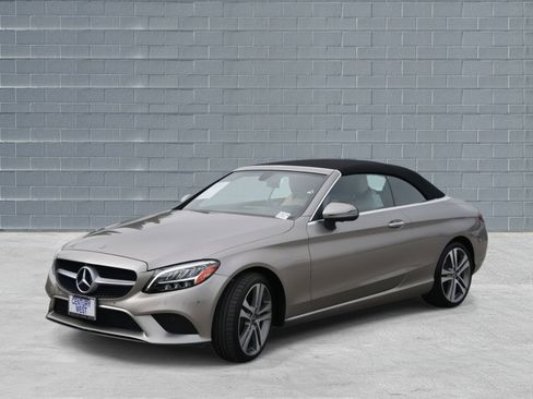 Used 2019 Mercedes-Benz C 300 Cabriolet image 3