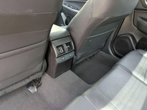 Used 2017 Subaru Legacy 3.6R Limited AWD/4WD image 27