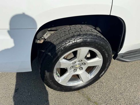 Used 2016 Chevrolet Tahoe LT w/ Luxury Package image 38