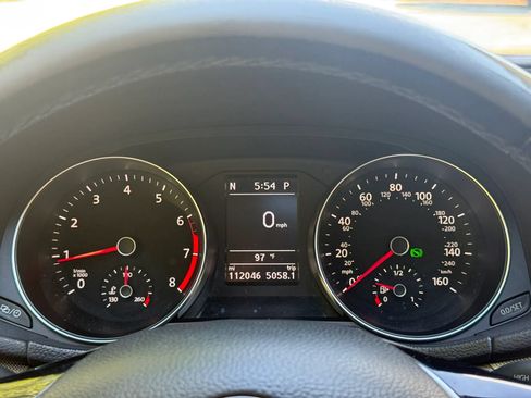 Used 2016 Volkswagen Passat 1.8T SE FWD image 17