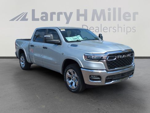 New 2026 RAM 1500 Big Horn AWD/4WD image 7