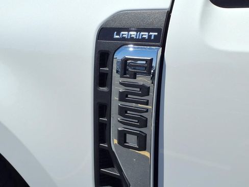 Used 2024 Ford F250 Lariat w/ Chrome Package AWD/4WD image 30