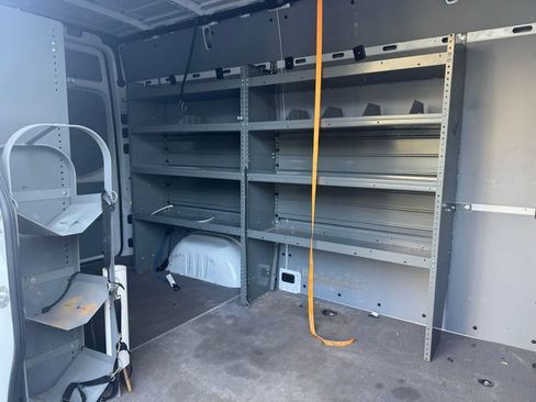 Used 2023 Mercedes-Benz Sprinter 2500 image 19