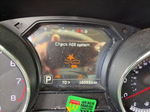 Used 2017 Kia Sedona EX image 13