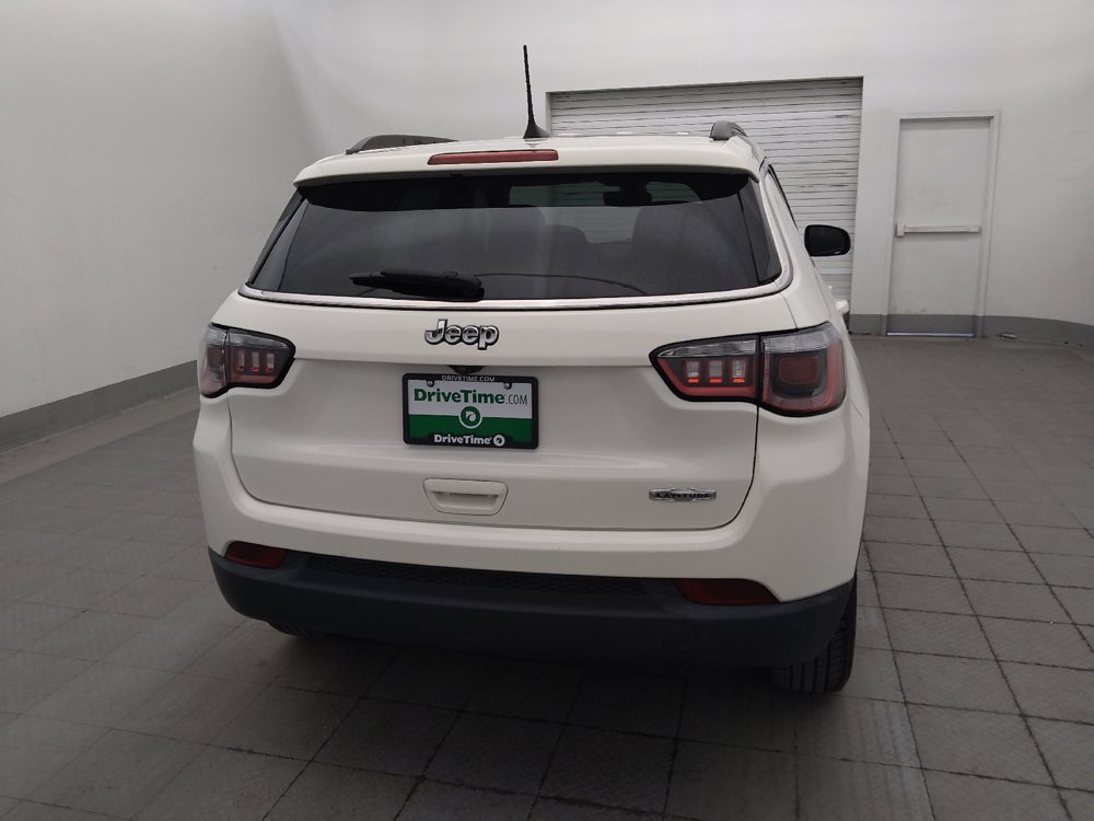 Used 2019 Jeep Compass Latitude w/ Popular Equipment Group FWD image 7