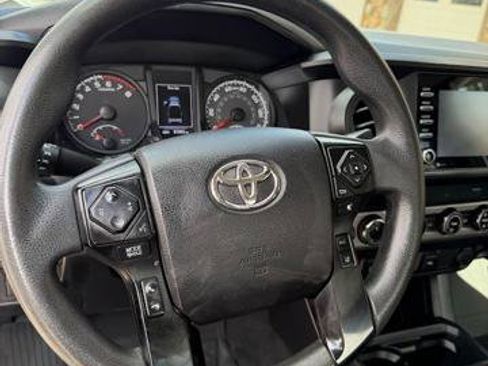 Used 2021 Toyota Tacoma SR image 11