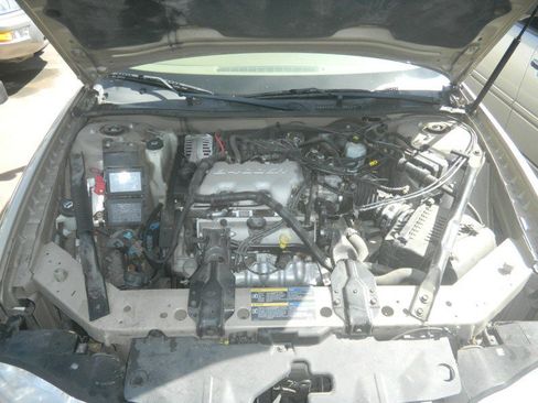Used 2005 Chevrolet Monte Carlo LS w/ Preferred Equipment Group FWD image 17