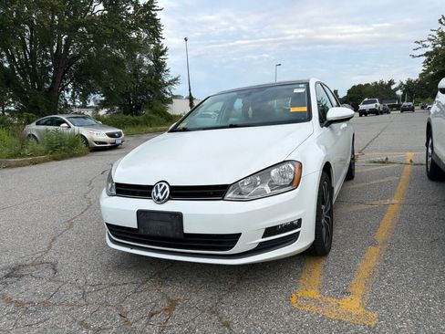 Used 2016 Volkswagen Golf SE FWD image 7