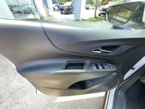 Certified 2022 Chevrolet Equinox LT FWD image 21