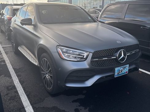 Used 2023 Mercedes-Benz GLC 300 4MATIC Coupe image 2