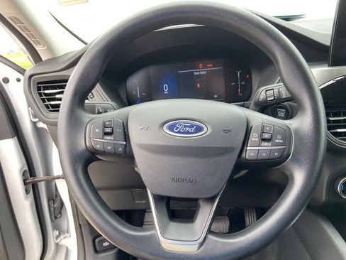 Used 2025 Ford Escape Active AWD/4WD image 35
