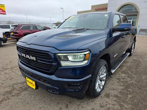Used 2023 RAM 1500 Laramie AWD/4WD image 2