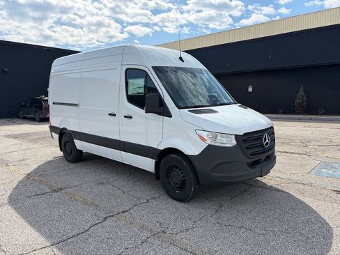 New 2025 Mercedes-Benz Sprinter 2500 image 7