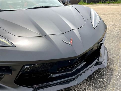 Used 2022 Chevrolet Corvette Stingray Preferred Cpe w/ Z51 Performance Package RWD image 30