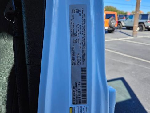 New 2026 Jeep Gladiator Mojave image 7