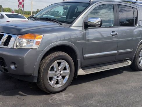 Used 2014 Nissan Armada Platinum w/ 2nd Row Captain Seat Package AWD/4WD image 4