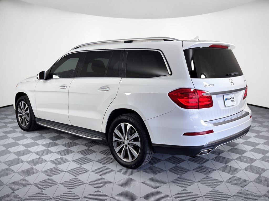 Used 2014 Mercedes-Benz GL 450 4MATIC image 3