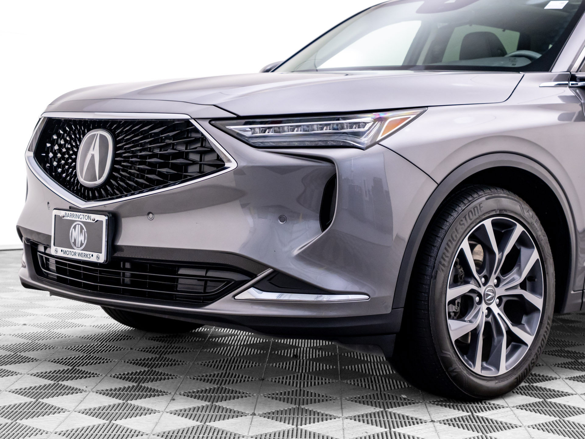 Used 2023 Acura MDX w/ Technology Package AWD/4WD image 38