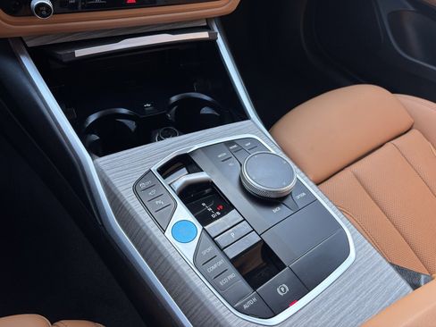 Used 2025 BMW i4 eDrive40 w/ Premium Package image 26