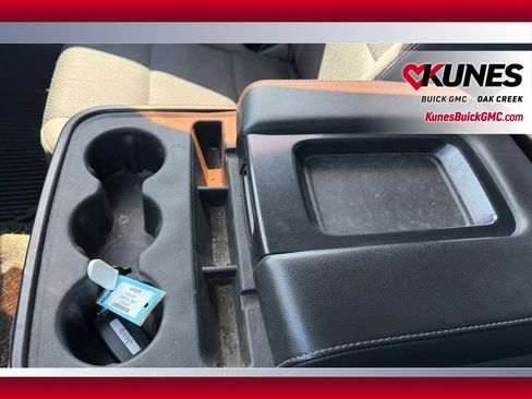 Used 2017 Chevrolet Silverado 1500 LT w/ Midnight Edition image 16