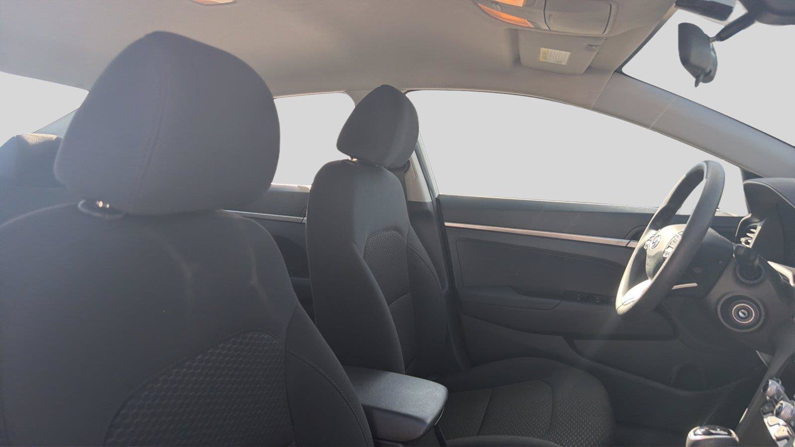 Used 2020 Hyundai Elantra SE w/ Cargo Package (C1) FWD image 21