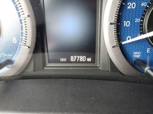 Used 2019 Toyota Sienna LE image 21