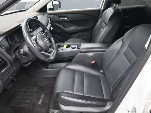 Used 2023 Nissan Rogue SV w/ SV Premium Package AWD/4WD image 14