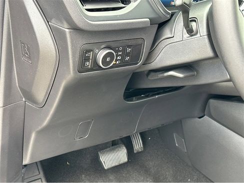 New 2025 Ford Escape SE w/ PHEV Premium Package image 34