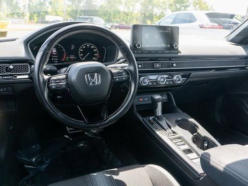 Used 2024 Honda Civic Sport image 11