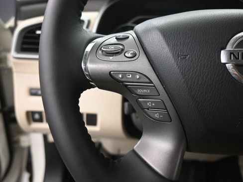 Used 2020 Nissan Murano Platinum FWD image 12