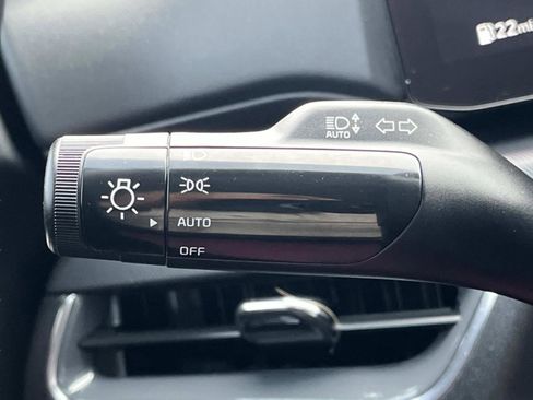 Used 2025 Kia K4 EX FWD image 35