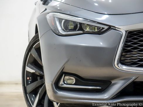 Used 2017 INFINITI Q60 3.0t w/ Premium Plus Package 3.0T image 6