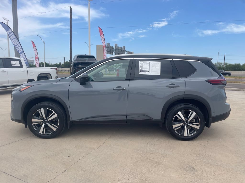 Certified 2024 Nissan Rogue SL AWD/4WD image 2