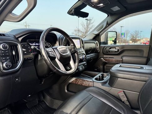 Used 2020 GMC Sierra 2500 Denali w/ Denali Ultimate Package image 14