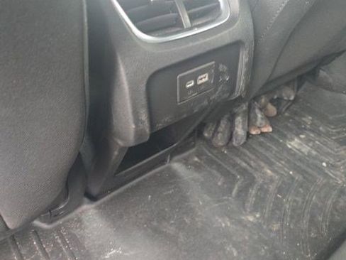 Used 2021 Chevrolet Blazer LT AWD/4WD image 16