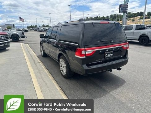 Used 2015 Lincoln Navigator L 4WD w/ Equipment Group 101A Reserve image 5