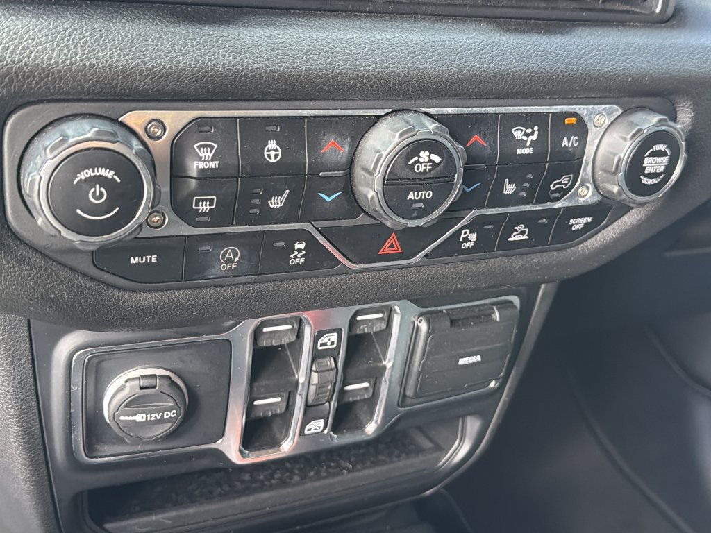 Used 2024 Jeep Wrangler Unlimited Sport AWD/4WD image 27