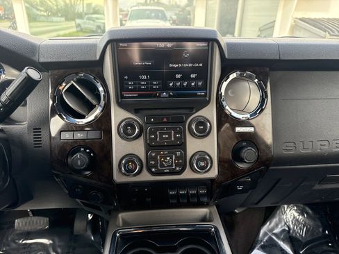 Used 2015 Ford F250 Platinum w/ FX4 Off-Road Package image 18