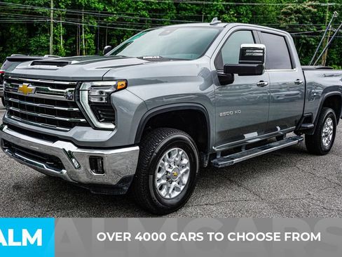 Used 2026 Chevrolet Silverado 2500 LTZ AWD/4WD image 2