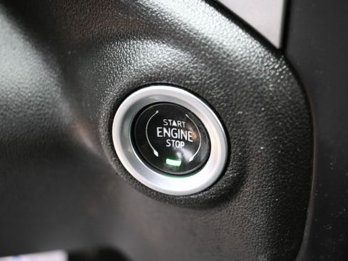 Used 2022 Chevrolet Silverado 2500 LT w/ Convenience Package image 21