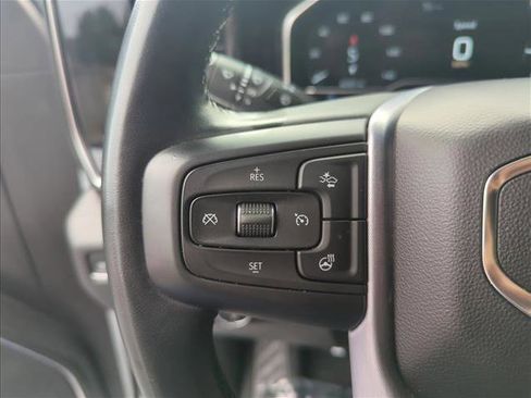 Used 2023 GMC Sierra 1500 Elevation image 11